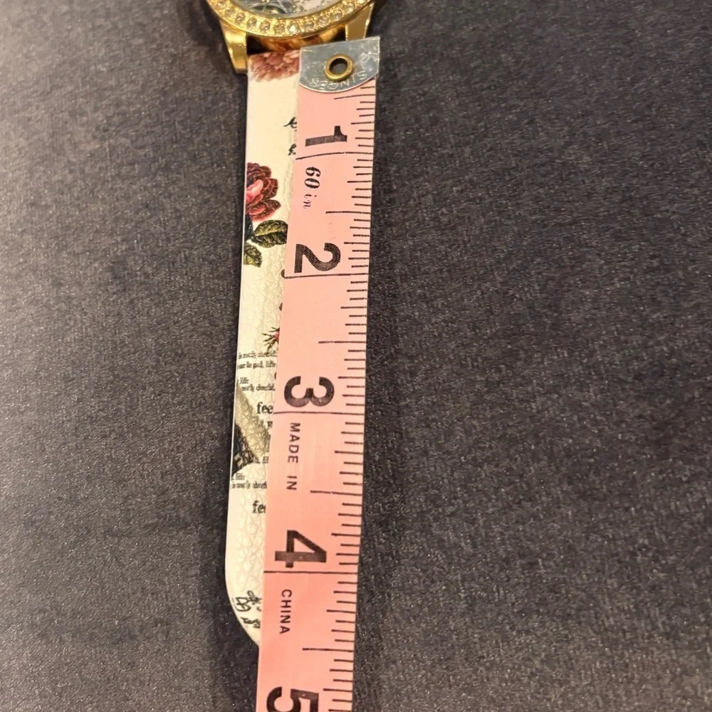 Paris Eiffel Tower Watch Gold Tone Crystal Romantic Rose Print French l Quartz